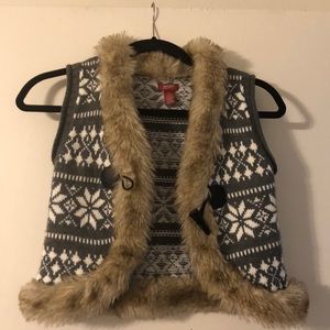 Grey/White Vest size 10/12